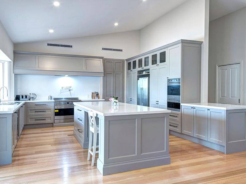 Highland Kitchens - A grey Hampton kitchen showing its coastal heritage