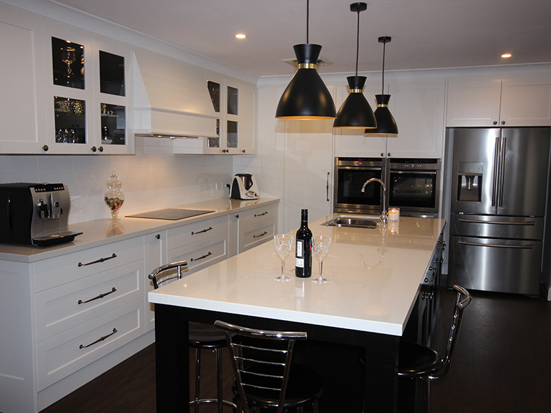 Highland Kitchens - Black and white style for a Country kitchen