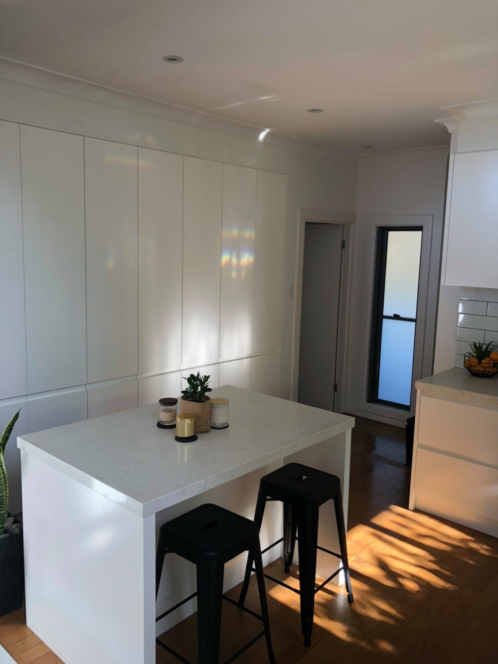 Modern kitchen design - Highland Kitchens
